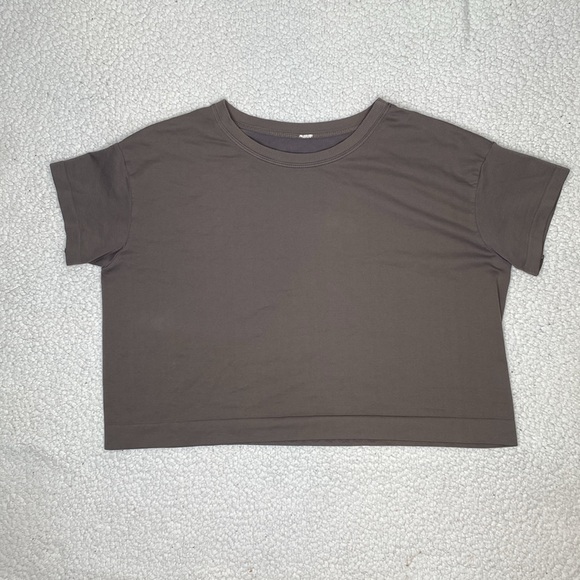 Avocado Brown Athletic Crop Top: Size Large - Picture 1 of 8